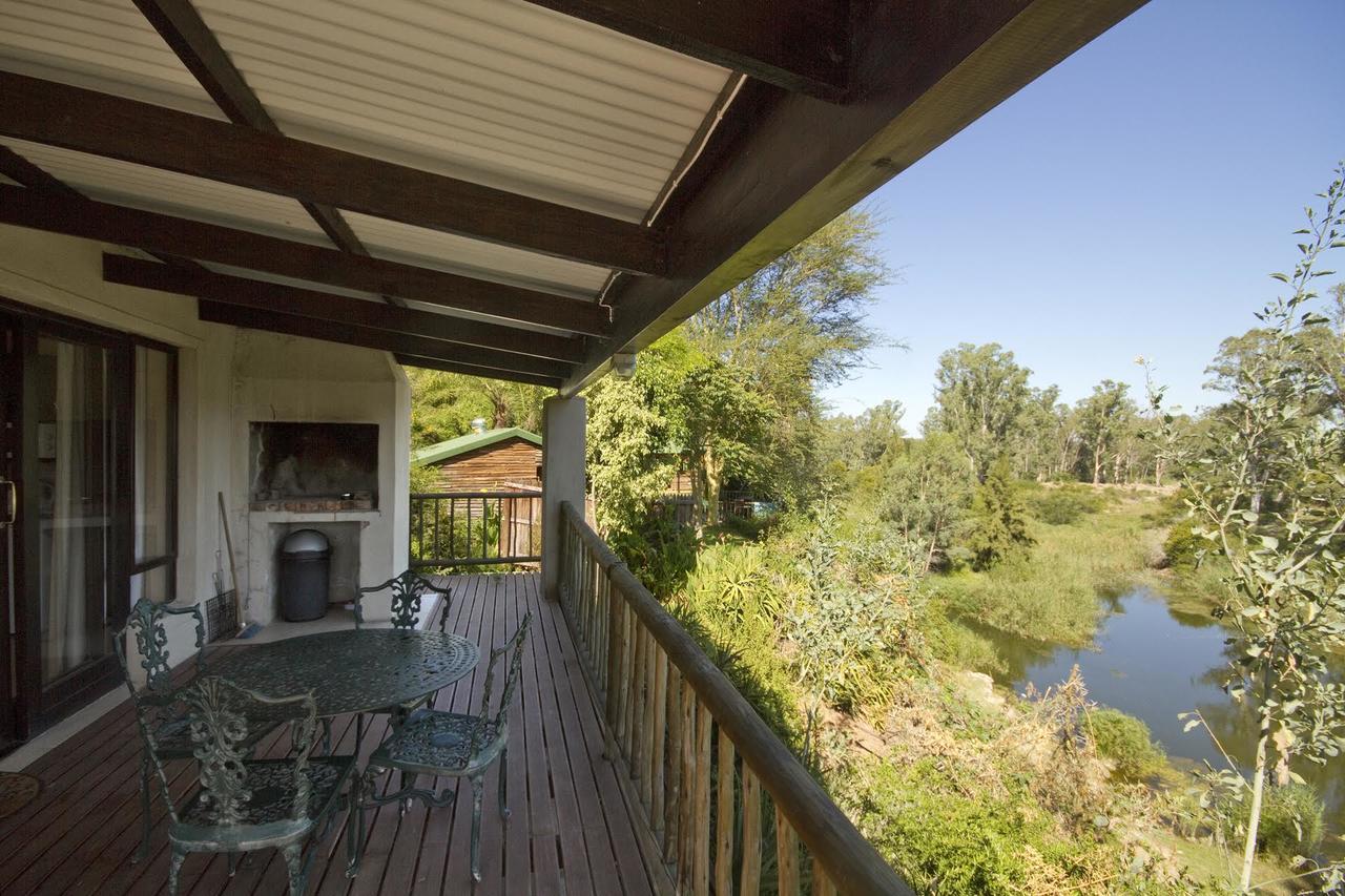 Avoca River Cabins Адо Екстериор снимка